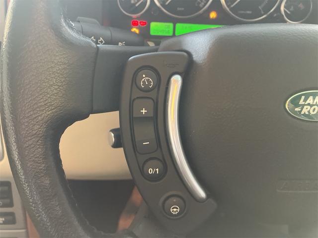 レンジローバー ヴォーグ 運転席助手席サイドエアバッグ/サンルーフ/革シート/盗難防止システム/修復歴なし/走行距離55,000km/コーティング済み(42枚目)