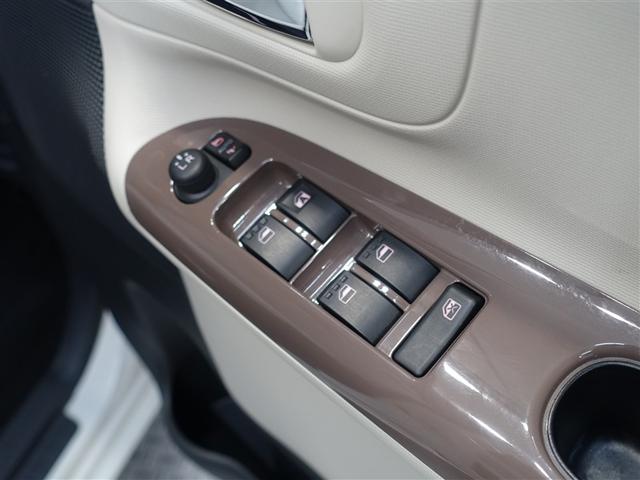 ムーヴキャンバス Ｇメイクアップリミテッド　ＳＡＩＩＩ　フルセグ　メモリーナビ　ＤＶＤ再生　ミュージックプレイヤー接続可　バックカメラ　衝突被害軽減システム　ＥＴＣ　ドラレコ　両側電動スライド　ＬＥＤヘッドランプ　アイドリングストップ（20枚目）