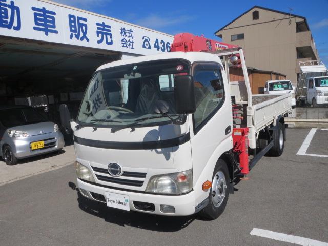 デュトロ 　２ｔ全低床標準ロング　２．６ｔ３段ユニッククレーンフックイン　ラジコン　６速マニュアルミッション　　４，０００ｃｃディーゼルターボ　電格ミラー　集中ロック　ＥＳ　ＥＴＣ　旧レンタカー（3枚目）
