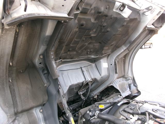 トヨエース 　１．２ｔ９尺低床平ボディ　ＡＴ車　３，０００ｃｃディーゼルターボ　エアコン　パワステ　パワーウィンドウ　エアーバック　集中ロック　ＥＴＣ　社外ナビ　スタッドレスタイヤ　外装仕上げ済み　リースアップ車（26枚目）