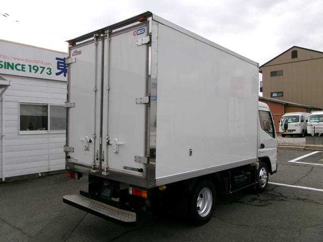 ＮＴ４５０アトラス 　２ｔ全低床中温冷蔵冷凍車　サイドドア　ＡＴ車（デュオニック２．０）　電格ミラー　キーレス　カラ－バックモニター　ＥＴＣ　３，０００ｃｃディーゼルターボ　リースアップ車（3枚目）