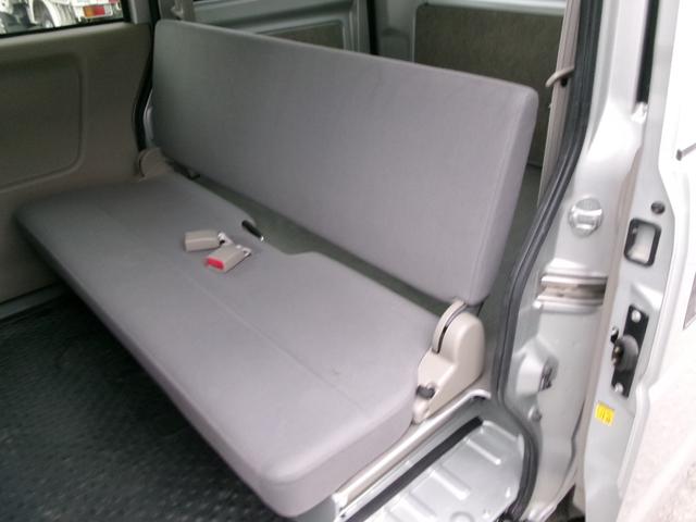 ＮＶ１００クリッパーバン 　ＤＸ　キーレス　エアコン　パワステ　パワーウィンドウ　エアーバック　ＡＴ車　外装仕上げ済み　リースアップ車（16枚目）