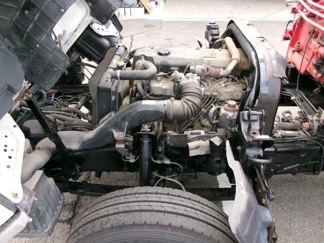 アトラストラック 　３ｔ全低床ワイド超ロング　２．９ｔ３段ユニックフックイン　ラジコン　エアコン　パワステ　パワーウィンドウ　エアーバック　電格ミラー　集中ロック　ＡＴ車　リースアップ車（32枚目）
