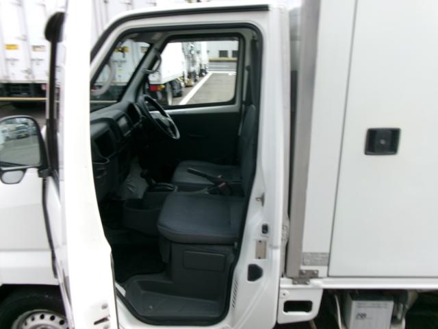ミニキャブトラック  中温冷蔵冷凍車 左右サイドドア AT車 4WD(切替式) 社外ナビ・TV バックカメラ タイミングベルト交換済みシールあり リースアップ車(24枚目)