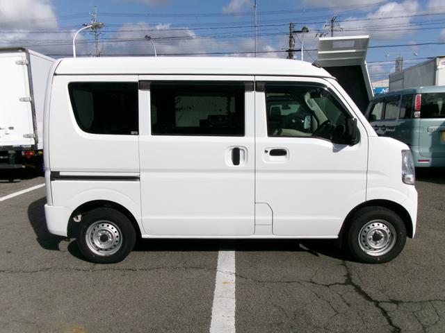 エブリイ ＰＣ　エアコン　パワステ　エアーバック　パワーウィンドウ　キーレス　ＡＢＳ　ＡＴ車　リースアップ車（5枚目）
