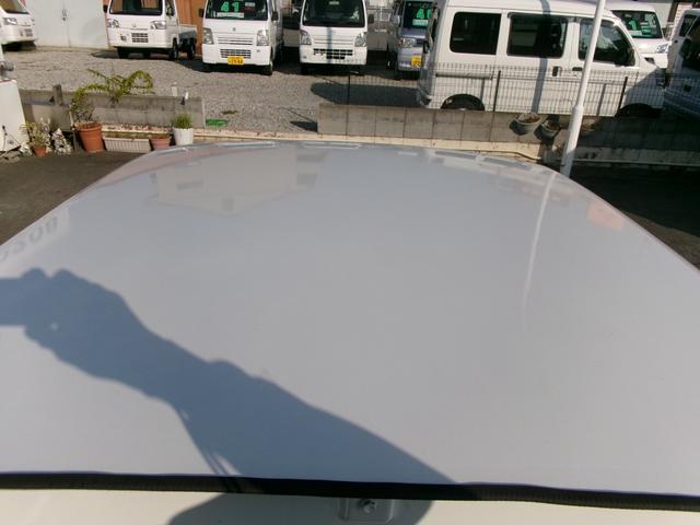 ハイゼットカーゴ 　４ＷＤデッキバン　５速マニュアルミッショ　エアコン　パワステ　エアーバック　パワーウィンドウ　キーレス　ＥＴＣ　外装仕上げ済み　リースアップ車（7枚目）