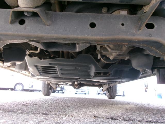 ハイゼットカーゴ 　４ＷＤデッキバン　５速マニュアルミッショ　エアコン　パワステ　エアーバック　パワーウィンドウ　キーレス　ＥＴＣ　外装仕上げ済み　リースアップ車（19枚目）