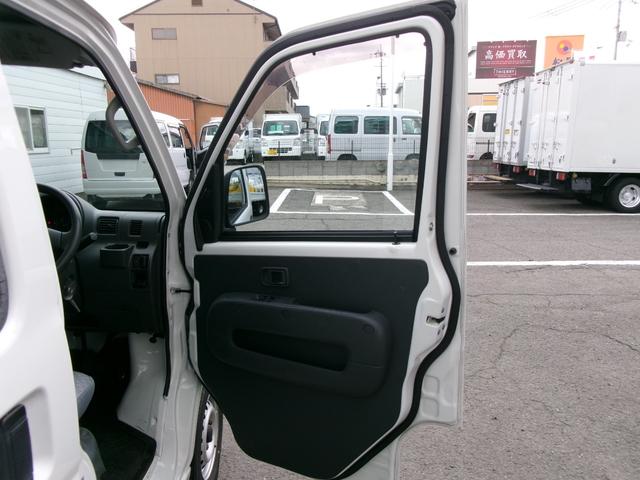 ハイゼットカーゴ DX 4WD(切替式) エアコン パワステ パワーウィンドウ エアーバック ABS 集中ロック 4速オートマ ETC フォグランプ リースアップ車(8枚目)