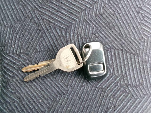 ００７８６０４３５１４２へお電話にてお問い合わせください。