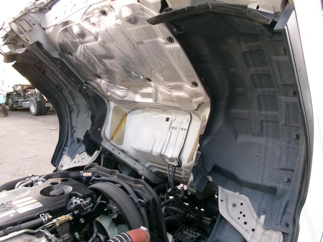 タイタントラック 　２ｔ低床平ボディ　エアコン　パワステ　パワーウィンドウ　エアーバック　５速マニュアルミッショ　ＡＢＳ　電格ミラー　キーレス　ＨＳＡ　ＥＴＣ　外装仕上げ済み　リースアップ車（23枚目）