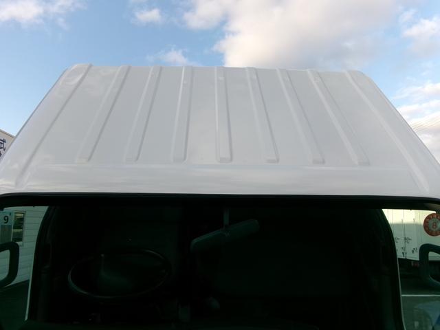 タイタントラック 　２ｔ低床平ボディ　エアコン　パワステ　パワーウィンドウ　エアーバック　５速マニュアルミッショ　ＡＢＳ　電格ミラー　キーレス　ＨＳＡ　ＥＴＣ　外装仕上げ済み　リースアップ車（24枚目）