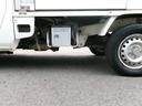 中温冷蔵冷凍車 左右サイドドア AT車 4WD(切替式) 社外ナビ・TV バックカメラ タイミングベルト交換済みシールあり リースアップ車(13枚目)