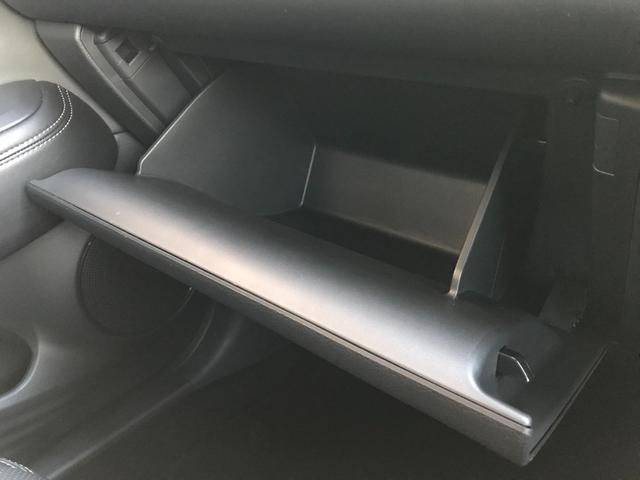 ＺＲ－Ｖ ｅ：ＨＥＶＺ特別仕様車ブラックスタイル　当社デモカー　コネクトディスプレー　マルチビューカメラシステム　ＥＴＣ（11枚目）
