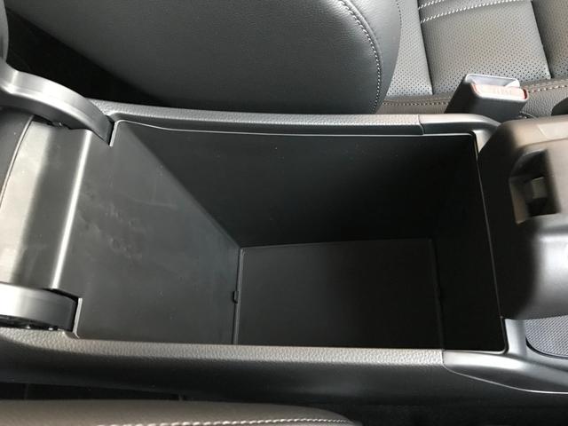 ＺＲ－Ｖ ｅ：ＨＥＶＺ特別仕様車ブラックスタイル　当社デモカー　コネクトディスプレー　マルチビューカメラシステム　ＥＴＣ（14枚目）