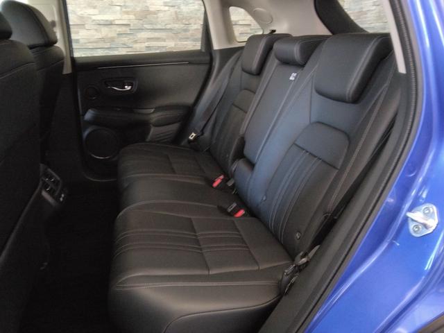 ZR-V Z 2年保証 弊社下取車 コネクトディスプレー ドラレコ前後 BSI プレミアムサウンドシステム(13枚目)