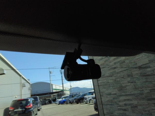 ZR-V Z 2年保証 弊社下取車 コネクトディスプレー ドラレコ前後 BSI プレミアムサウンドシステム(18枚目)