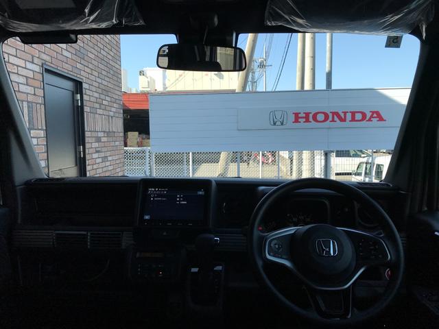 Ｎ－ＶＡＮ ファン　当社デモカー　８インチナビＴＶ　フロントシートアームレスト　充電用ＵＳＢジャック（24枚目）