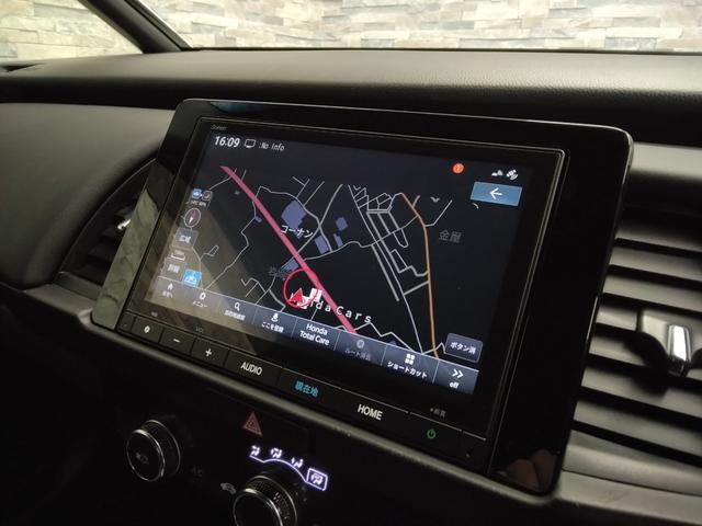 フィット ｅ：ＨＥＶホーム　１年保証　弊社下取車　８インチナビＴＶ　ドラレコ　アルミホイール　ＥＴＣ（14枚目）