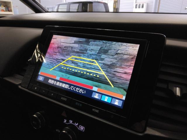 フィット ｅ：ＨＥＶホーム　１年保証　弊社下取車　８インチナビＴＶ　ドラレコ　アルミホイール　ＥＴＣ（15枚目）