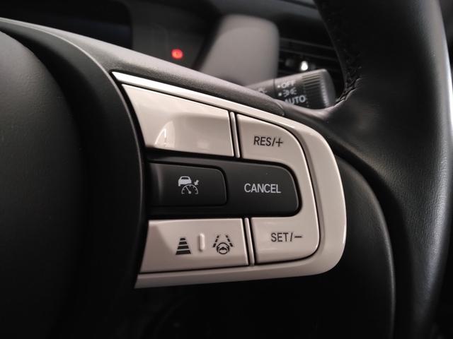 フィット ｅ：ＨＥＶホーム　１年保証　弊社下取車　８インチナビＴＶ　ドラレコ　アルミホイール　ＥＴＣ（25枚目）