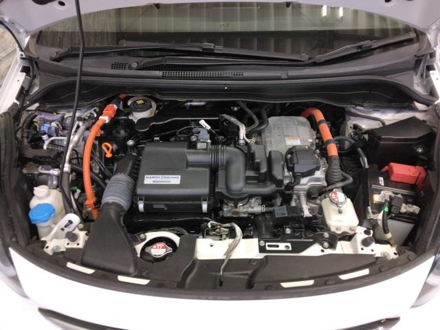 フィット ｅ：ＨＥＶホーム　１年保証　弊社下取車　８インチナビＴＶ　ドラレコ　アルミホイール　ＥＴＣ（30枚目）