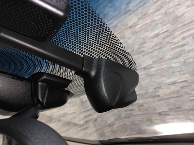 フリード Ｇブラックスタイル　弊社下取車　２年保証　９インチナビＴＶ　リア席モニター　両側パワースライドドア　ＥＴＣ　シートヒーター（17枚目）