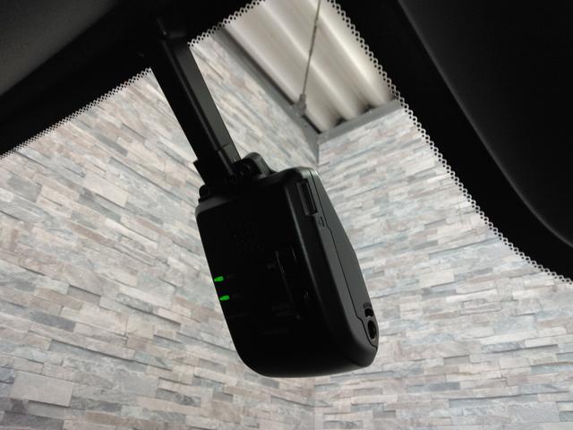 ステップワゴン ｅ：ＨＥＶスパーダ　２年保証　弊社下取車　８人乗り　８インチコネクトナビ　ドラレコ前後　ルーフコンソール　両側パワースライドドア　ＥＴＣ（18枚目）