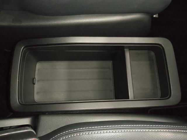 ステップワゴン ｅ：ＨＥＶスパーダ　２年保証　弊社下取車　８人乗り　８インチコネクトナビ　ドラレコ前後　ルーフコンソール　両側パワースライドドア　ＥＴＣ（22枚目）