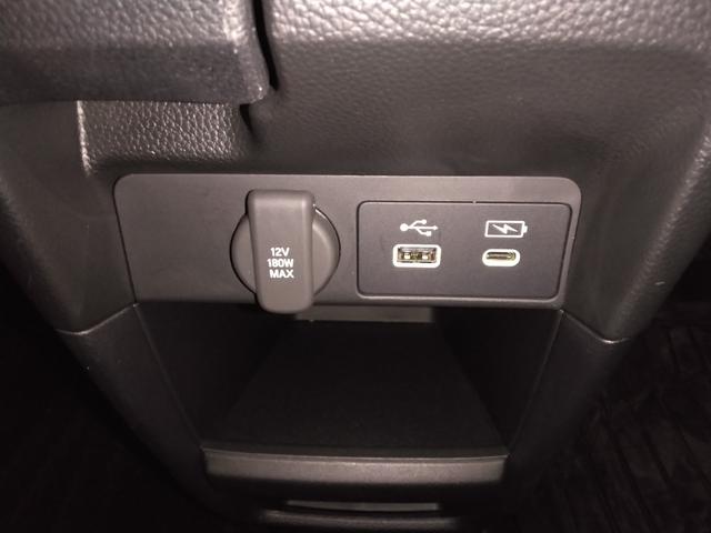 ステップワゴン ｅ：ＨＥＶスパーダ　２年保証　弊社下取車　８人乗り　８インチコネクトナビ　ドラレコ前後　ルーフコンソール　両側パワースライドドア　ＥＴＣ（25枚目）