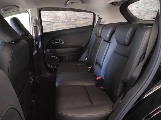 ヴェゼル ハイブリッドZ・ホンダセンシング 弊社買取車 1年保証 7インチナビTV ETC コンフォートビューパッケージ(11枚目)