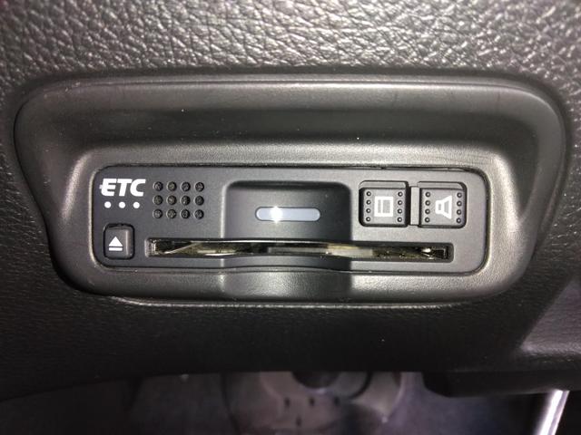 ヴェゼル ハイブリッドZ・ホンダセンシング 弊社買取車 1年保証 7インチナビTV ETC コンフォートビューパッケージ(16枚目)