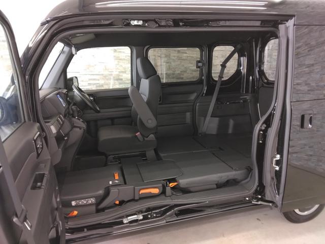 N-VAN ファン 当社デモカー 8インチナビTV LEDヘッドライト ETC 充電用USBジャック(12枚目)