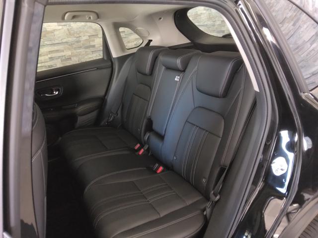 ＺＲ－Ｖ ｅ：ＨＥＶＺ　弊社下取車　２年保証　４ＷＤ　コネクトディスプレー　ドラレコ前後　ＢＳＩ、後退出庫サポートレス　プレミアムサウンドシステム（11枚目）