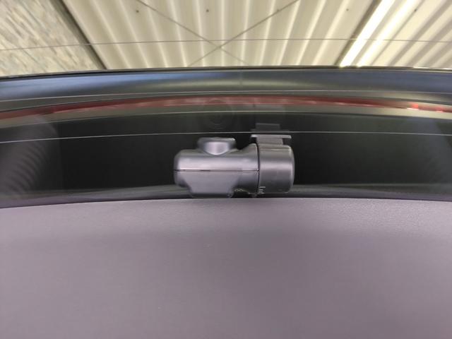 ＺＲ－Ｖ ｅ：ＨＥＶＺ　弊社下取車　２年保証　４ＷＤ　コネクトディスプレー　ドラレコ前後　ＢＳＩ、後退出庫サポートレス　プレミアムサウンドシステム（21枚目）