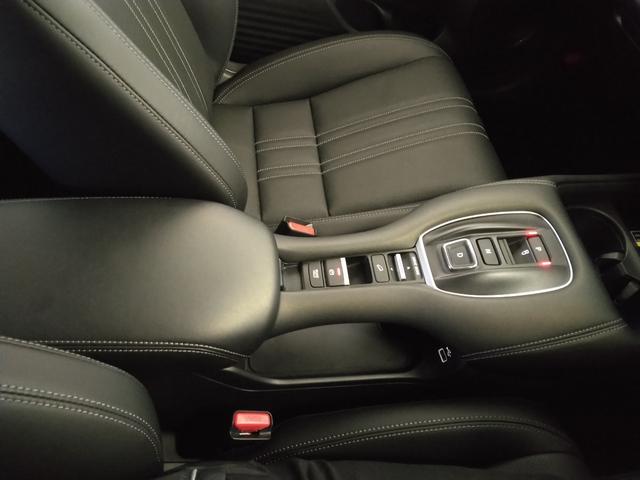 ＺＲ－Ｖ ｅ：ＨＥＶＺ　弊社下取車　２年保証　４ＷＤ　コネクトディスプレー　ドラレコ前後　ＢＳＩ、後退出庫サポートレス　プレミアムサウンドシステム（30枚目）