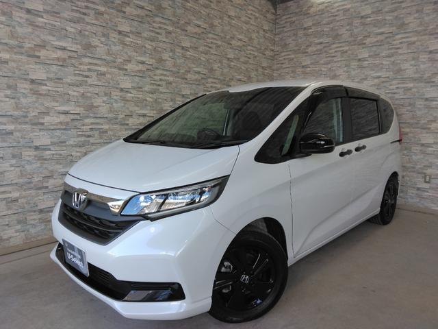 フリードハイブリッド ハイブリッド・Ｇブラックスタイル　２年保証　弊社下取車　６人乗り　９インチナビＴＶ　シートヒーター　ＥＴＣ　両側パワースライドドア（5枚目）