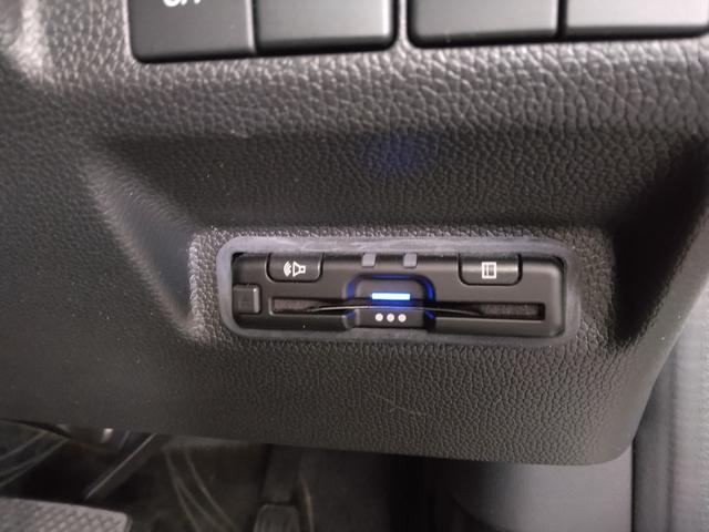 フリードハイブリッド ハイブリッド・Ｇブラックスタイル　２年保証　弊社下取車　６人乗り　９インチナビＴＶ　シートヒーター　ＥＴＣ　両側パワースライドドア（16枚目）