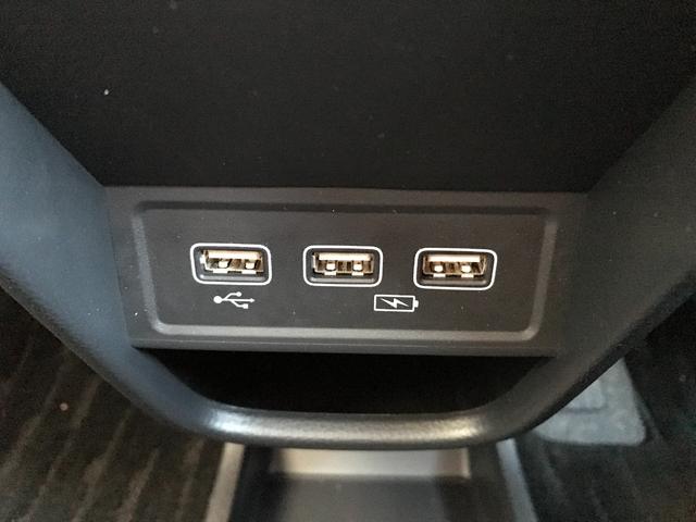 Ｎ－ＯＮＥ オリジナルスタイルプラスアーバン　当社デモカー　８インチナビＴＶ　ＬＥＤヘッドライト　シートヒーター（18枚目）