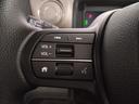 ステアリングリモコン付きでオーディオ操作が可能です♪