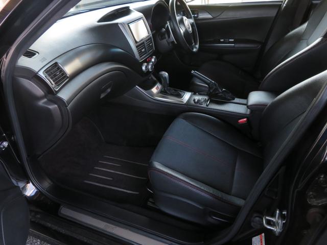 インプレッサ ＷＲＸ　ＳＴＩ　Ａライン　外イクリプスナビ　バックモニター　フルセグＴＶ　Ｂｌｕｅｔｏｏｔｈ　ＥＴＣ　スマートキープッシュエンジンスタート（17枚目）