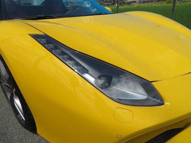 ４８８スパイダー ベースグレード　正規ディーラー車　左ハンドル　ツートンエクステリア　フロントリフトシステム　ＬＥＤカーボンステアリング　２０インチマッドグリジオコルサ　リアパーキングカメラ　　スペアキー、取説、保証書、充電器（36枚目）