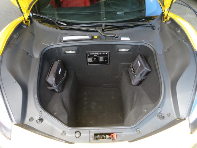 ４８８スパイダー ベースグレード　正規ディーラー車　左ハンドル　ツートンエクステリア　フロントリフトシステム　ＬＥＤカーボンステアリング　２０インチマッドグリジオコルサ　リアパーキングカメラ　　スペアキー、取説、保証書、充電器（46枚目）