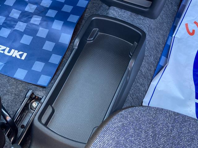 アルト Ｌ　２型　　前後衝突軽減ブレーキ　キーレス　シートヒーター　デュアルカメラブレーキサポート（前後衝突軽減ブレーキ）　キーレスエントリー　エアコン　パワーステアリング　パワーウィンドウ　電動格納式リモコンドアミラー　アクセサリーソケット　シートヒーター（22枚目）