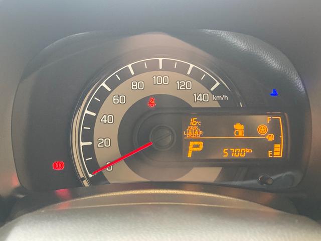 アルト L 2型 前後衝突軽減ブレーキ キーレス シートヒーター デュアルカメラブレーキサポート(前後衝突軽減ブレーキ) キーレスエントリー オートライト エアコン パワーステアリング 電動格納式リモコンドアミラー シートヒーター アクセサリーソケット(2枚目)