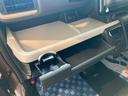 ＨＹＢＲＩＤ　Ｘ　　デモカー使用車　全方位ナビ　ＬＥＤヘッド　デュアルセンサーブレーキサポートＩＩ（前後衝突軽減ブレーキ）　全方位モニター付きメモリーナビゲーション（Ｂｌｕｅｔｏｏｔｈ対応）　後席両側パワースライドドア　ＬＥＤヘッドライト　シートヒーター（39枚目）