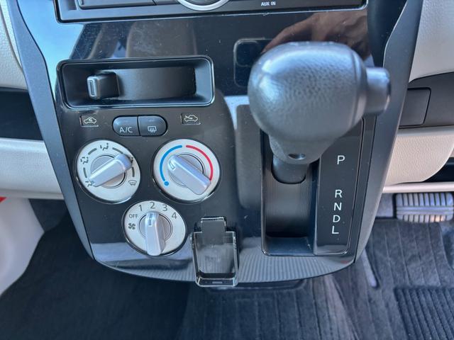 デイズ Ｊ　ＥＴＣ　キーレスエントリー　電動格納ミラー　ベンチシート　ＣＶＴ　ＡＢＳ　ＣＤ　ミュージックプレイヤー接続可　衝突安全ボディ　エアコン　パワーステアリング　パワーウィンドウ　ドラレコ前方録画（20枚目）