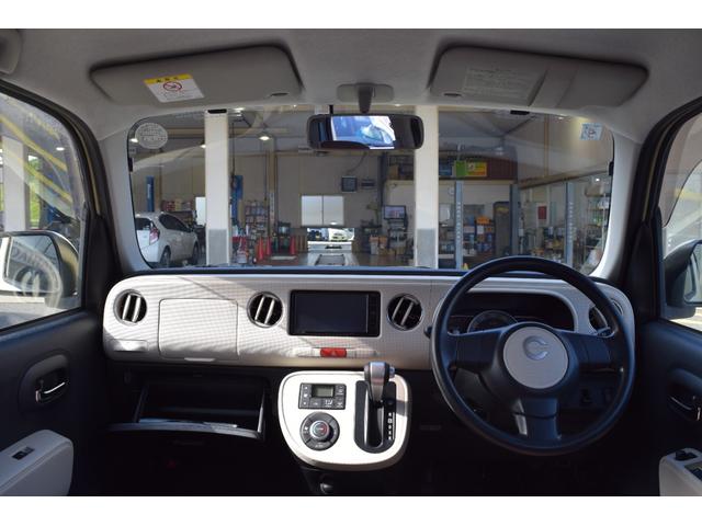 ミラココア ココアプラスＸ　地デジナビ　ＢＴ　ＤＶＤ　ＣＤ　ルーフレール　ＬＥＤヘッドライト／フォグランプ　アイドリングストップ　オートエアコン　スマートキー　電動格納ミラー　　ベンチシート　ＬＥＤヘッドライト　ルーフレール（8枚目）