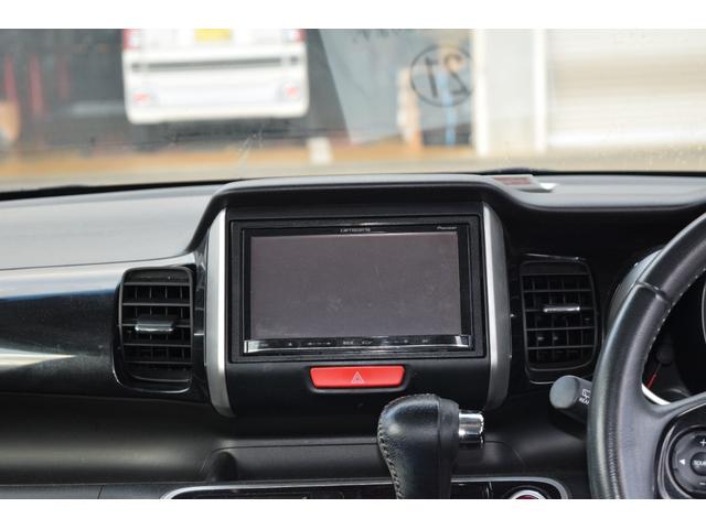 Ｎ－ＢＯＸカスタム Ｇ　ＳＳパッケージ　ＧＳＳパッケージ／地デジナビ／ワンセグ／ＣＤ／ＤＶＤ／両側パワースライドドア／ディスチャージヘッドライト／オートライト／アイドリングストップ／スマートキー（6枚目）