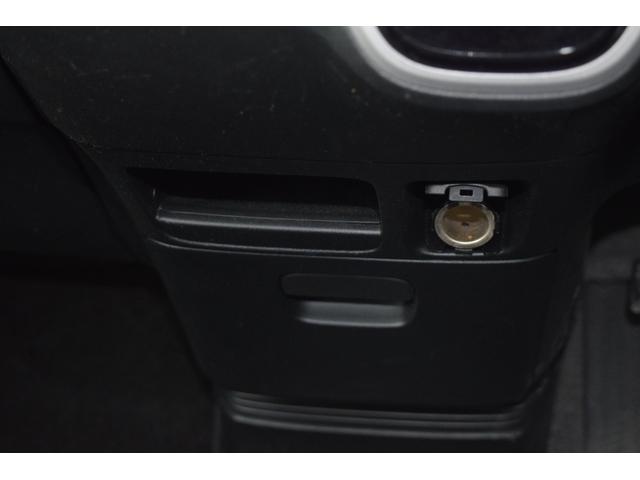 Ｎ－ＢＯＸカスタム Ｇ　ＳＳパッケージ　ＧＳＳパッケージ／地デジナビ／ワンセグ／ＣＤ／ＤＶＤ／両側パワースライドドア／ディスチャージヘッドライト／オートライト／アイドリングストップ／スマートキー（43枚目）