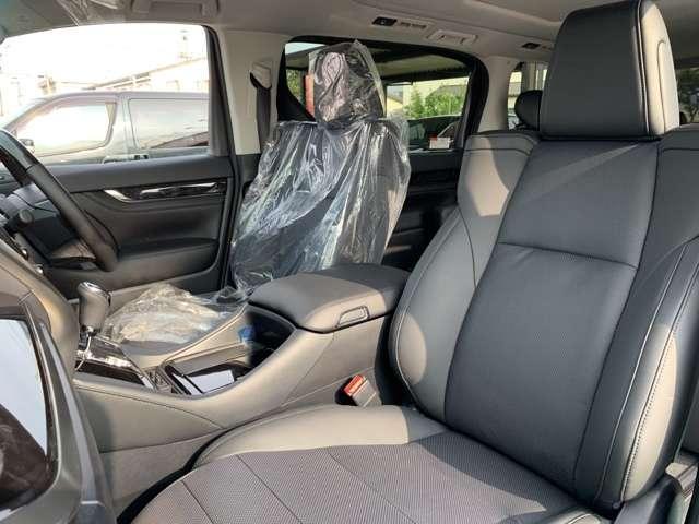 2.5S Cパッケージ トヨタセーフティセンス・レーザークルーズコントロール・ディスプレイオーディオ・シートヒーター・BSM・メモリー付きパワーシート・AHS・両側電動ドア・パワーバックドア・ツインムーンルーフ(12枚目)